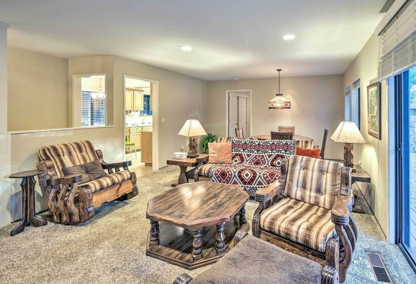 Near Fishing & Hiking: Pioneer Cabin W/ Decks