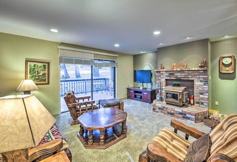 Near Fishing & Hiking: Pioneer Cabin W/ Decks