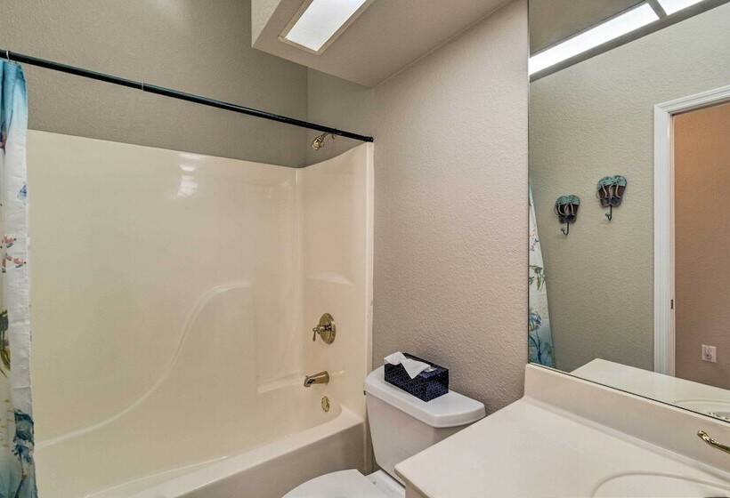 Punta Gorda Hub W/ Pool, 2 Miles To Peace River!