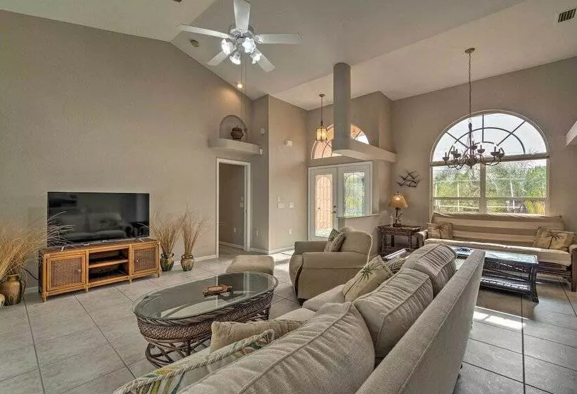 Punta Gorda Hub W/ Pool, 2 Miles To Peace River!