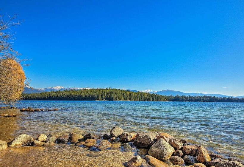 Quaint Priest Lake Cabin W/ Patio < 1 Mi To Lake!