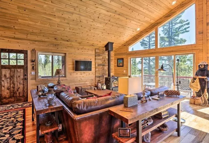 Jefferson Cabin W/ Fire Pit: Near Hiking Trails!