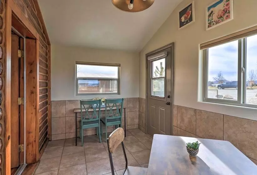 Secluded Cabin W/ Hot Tub, Game Room & Views!