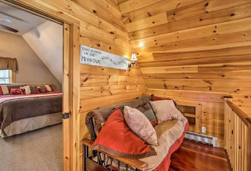 Secluded Conway Home W/ Theater Room & Hot Tub!