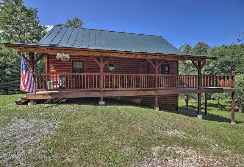 Ski Lodge Mtn Retreat W/ Fire Pit, Deck & Views!