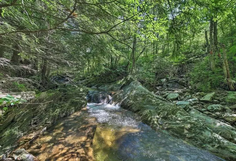 Ski Lodge Mtn Retreat W/ Fire Pit, Deck & Views!