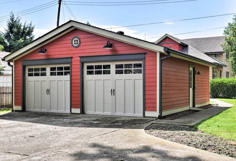 Charming Louisville Gem: Walk To Restaurants!