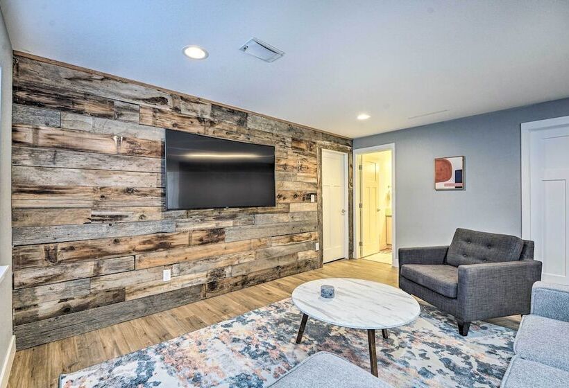 Spacious Old Town North Home W/ Rooftop Deck!