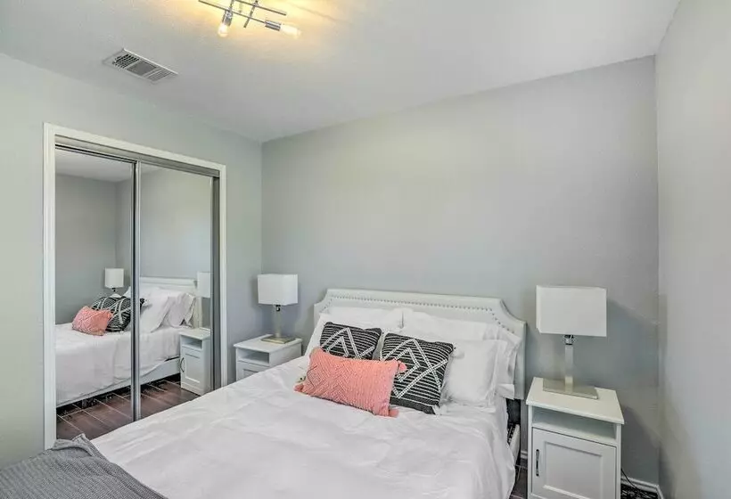 Spacious + Sunny Austin Home ~ 12 Mi To Dtwn!