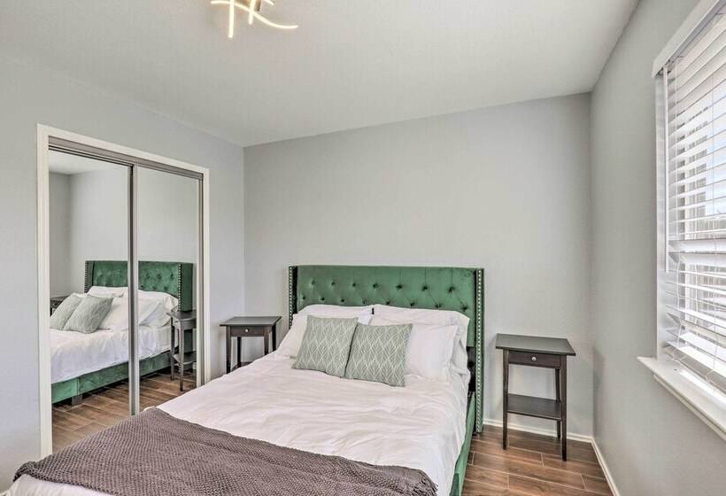 Spacious + Sunny Austin Home ~ 12 Mi To Dtwn!