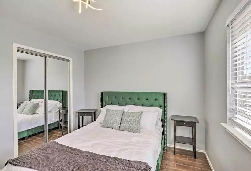 Spacious + Sunny Austin Home ~ 12 Mi To Dtwn!