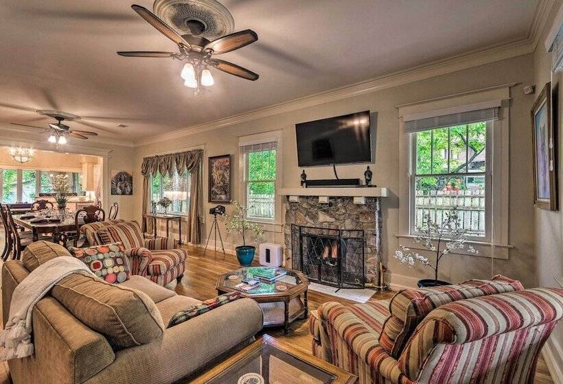 Spacious & Updated 1920 S Hsnp Craftsmen Home