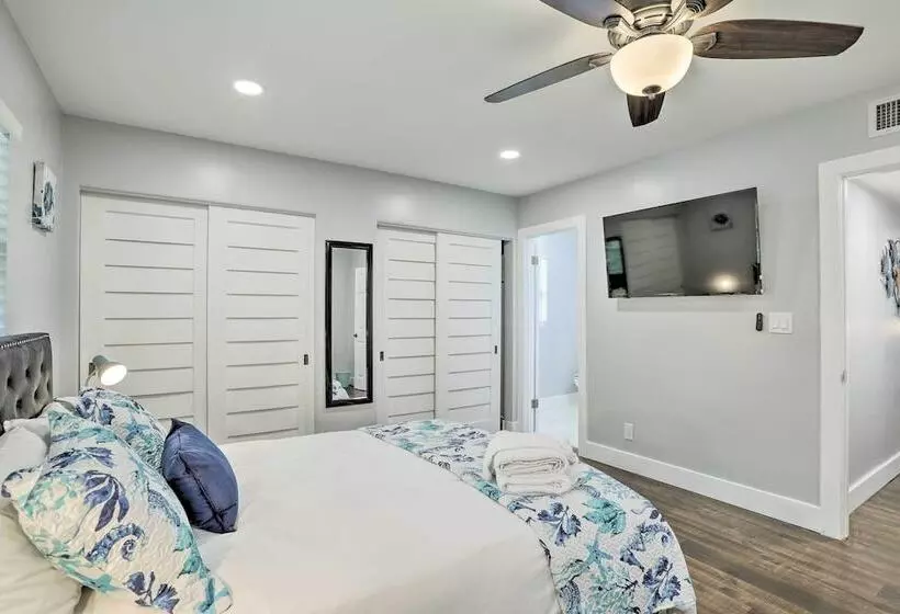 St Pete Retreat W/ Spacious Patio & Pond View
