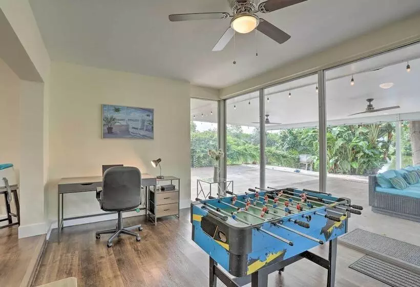 St Pete Retreat W/ Spacious Patio & Pond View