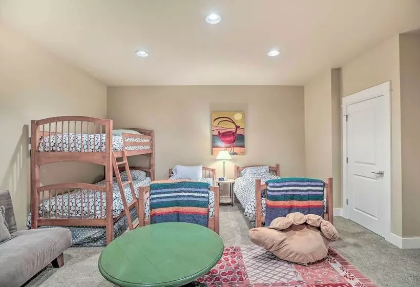 Stunning Bend Retreat < 20 Mi To Mt Bachelor!