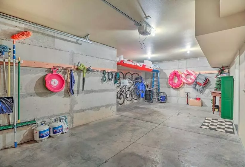 Stunning Bend Retreat < 20 Mi To Mt Bachelor!