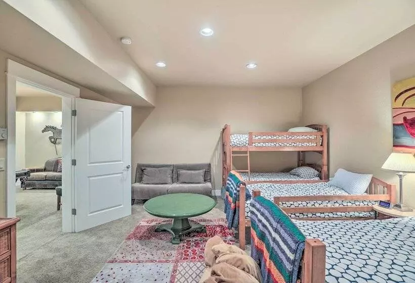 Stunning Bend Retreat < 20 Mi To Mt Bachelor!