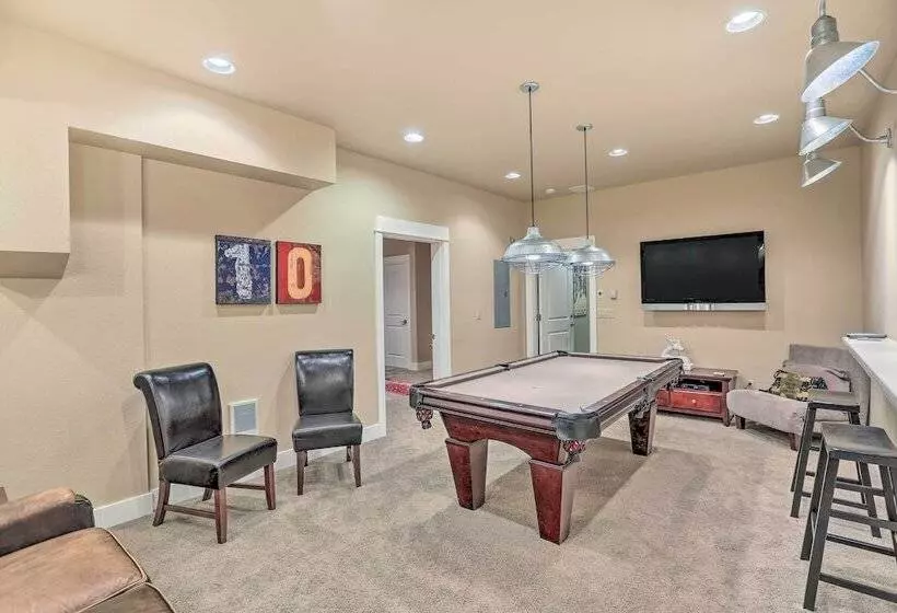 Stunning Bend Retreat < 20 Mi To Mt Bachelor!