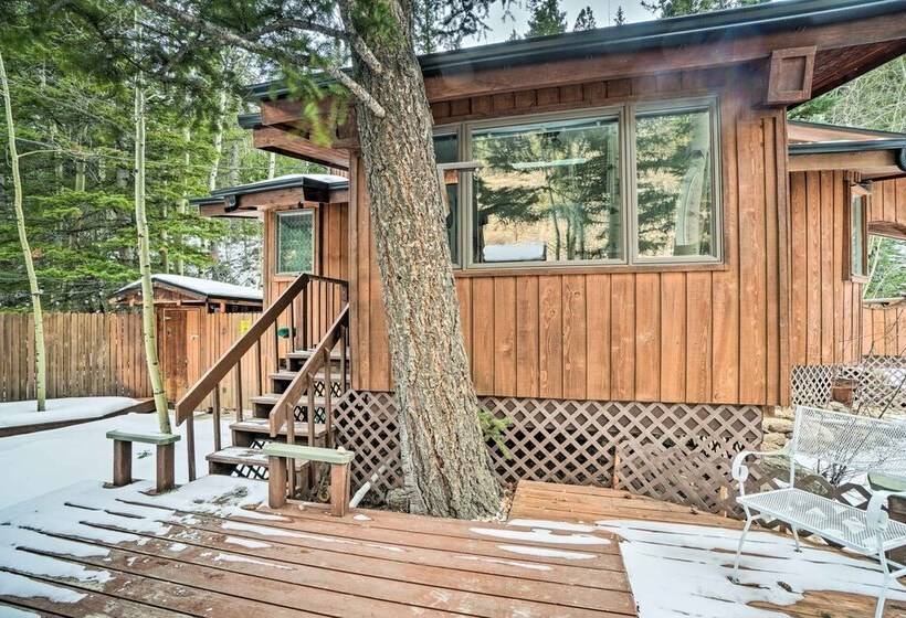 Cabin On Clear Creek: A Hobbits Retreat!