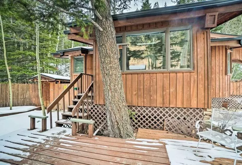 Cabin On Clear Creek: A Hobbits Retreat!