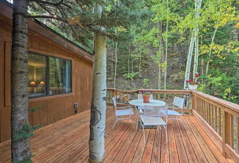 Cabin On Clear Creek: A Hobbits Retreat!