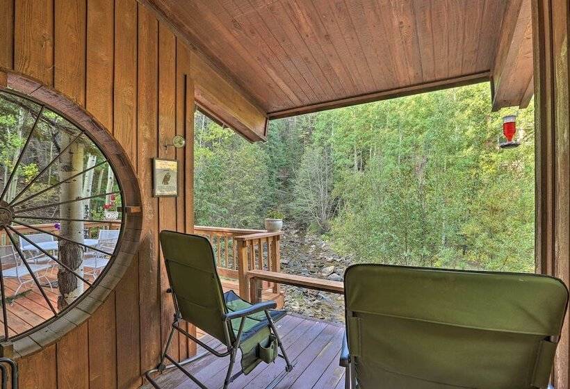 Cabin On Clear Creek: A Hobbits Retreat!
