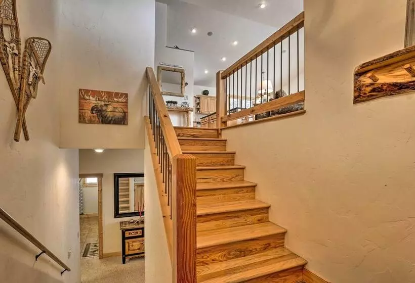 5 Mi To Ski Resort: Breck Home W/ Hot Tub!