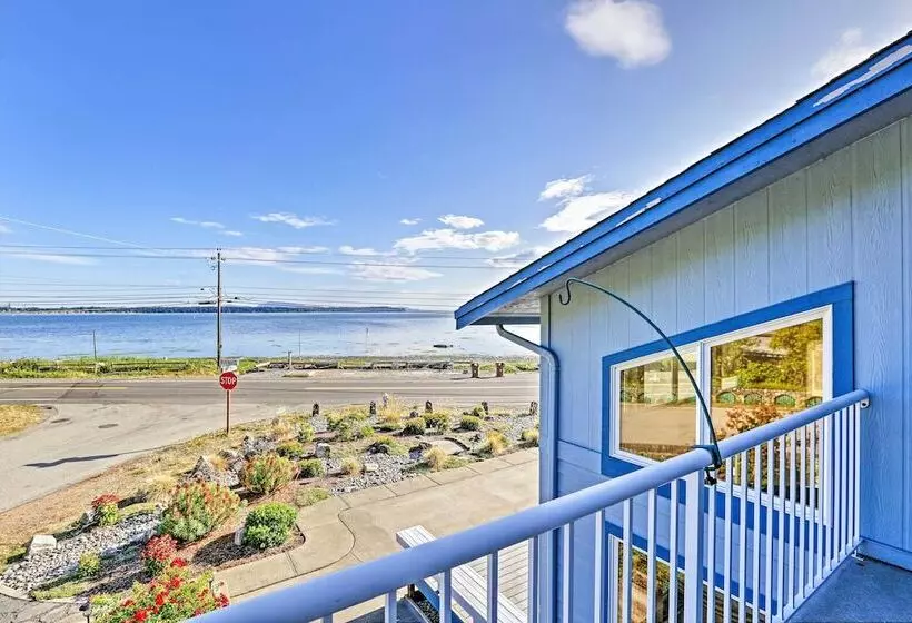 Birch Bay Waterfront Home   Steps To Beach!
