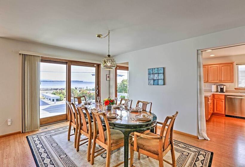 Birch Bay Waterfront Home   Steps To Beach!