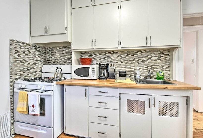 Bright Minneapolis Home: 2 Mi To Minnehaha Falls!