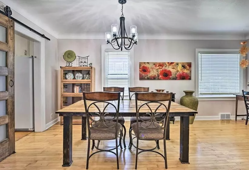 Bright Minneapolis Home: 2 Mi To Minnehaha Falls!