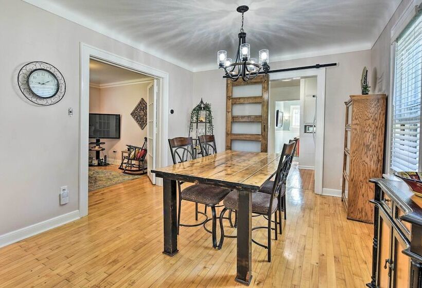 Bright Minneapolis Home: 2 Mi To Minnehaha Falls!