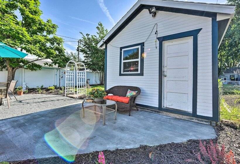 Bright Minneapolis Home: 2 Mi To Minnehaha Falls!