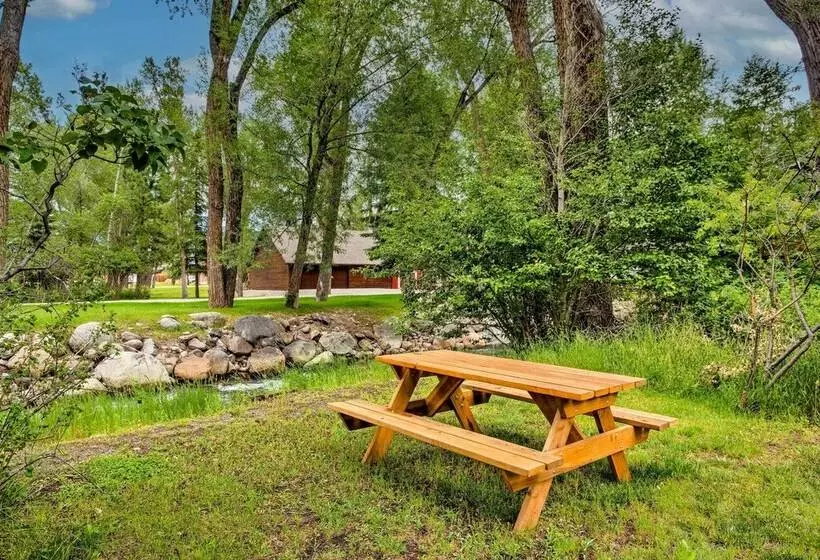 Charming Buena Vista Creekside Home: Walk To Main!