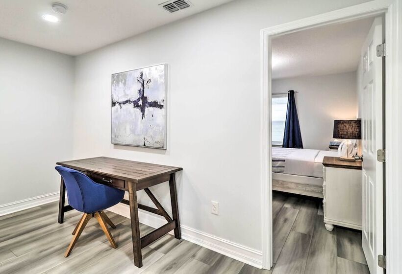 Charming Florida Home, Half Mile To Beach!