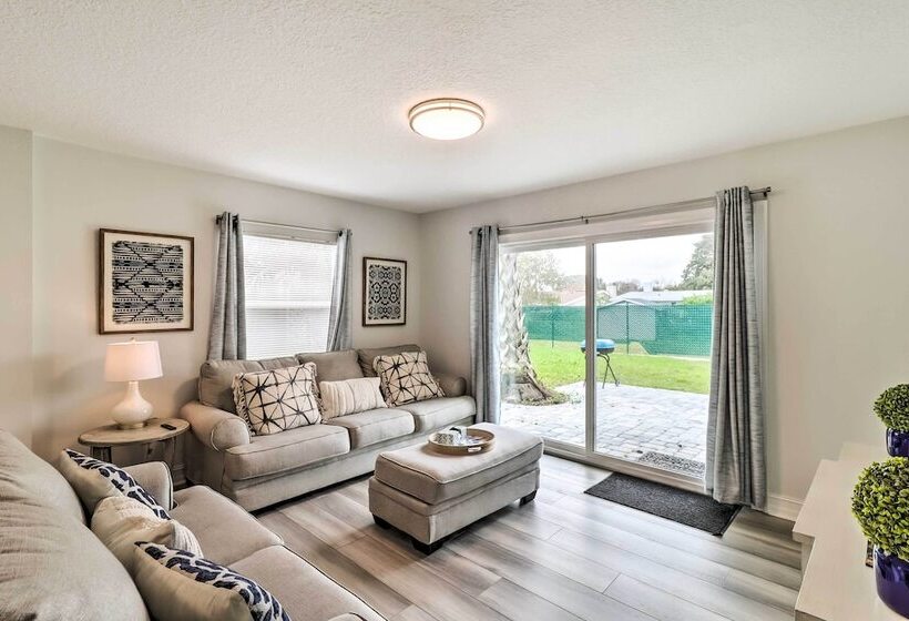 Charming Florida Home, Half Mile To Beach!