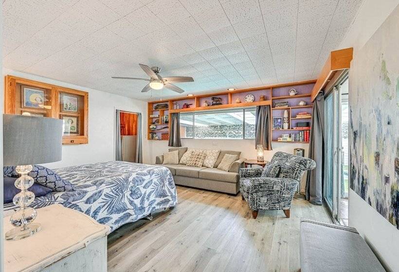 Chula Vista Home W/ Heated Pool & Spacious Patio