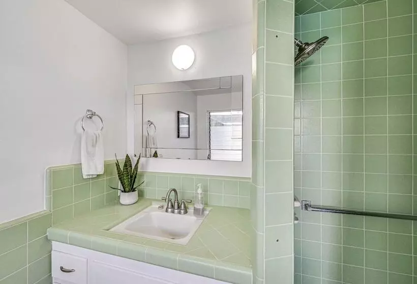 Chula Vista Home W/ Heated Pool & Spacious Patio