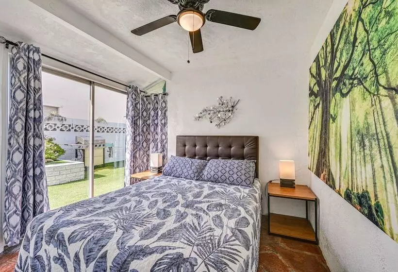 Chula Vista Home W/ Heated Pool & Spacious Patio