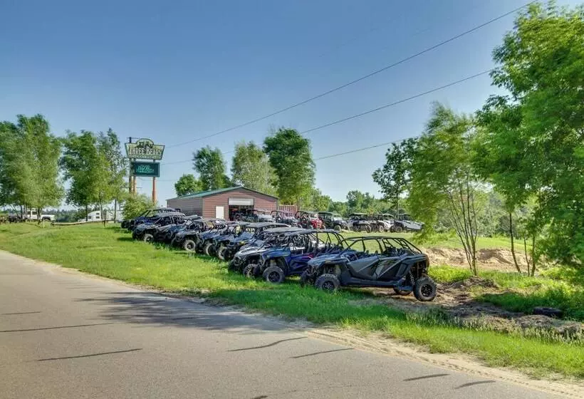 Cozy Three Bears Resort Cabin W/ Deck In Warrens!