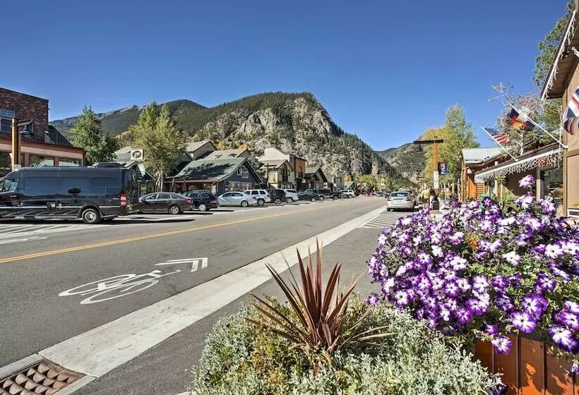 Walk To Main St Frisco: Home W/ Hot Tub + Deck!