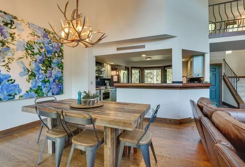 Walk To Main St Frisco: Home W/ Hot Tub + Deck!