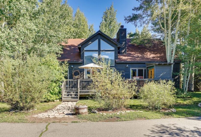 Walk To Main St Frisco: Home W/ Hot Tub + Deck!