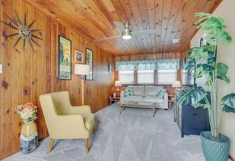 Historic St Augustine Bungalow: Walk To Beach
