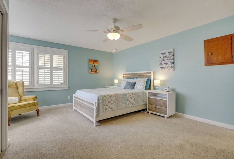 Historic St Augustine Bungalow: Walk To Beach