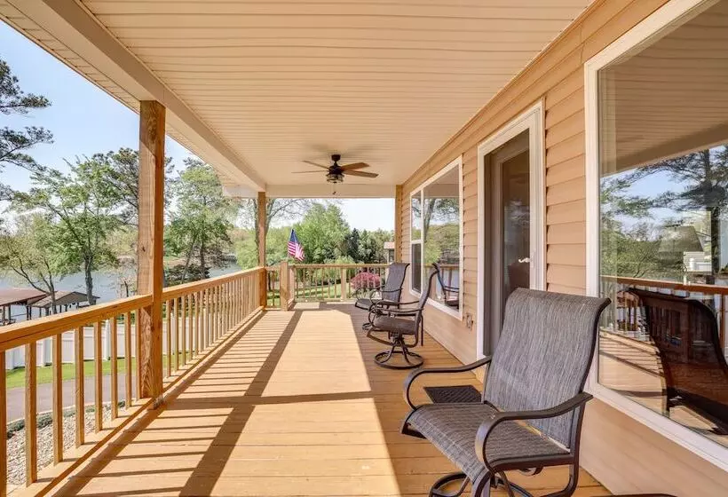 Watts Bar Lake Escape: Private Boat Dock + Ramp!