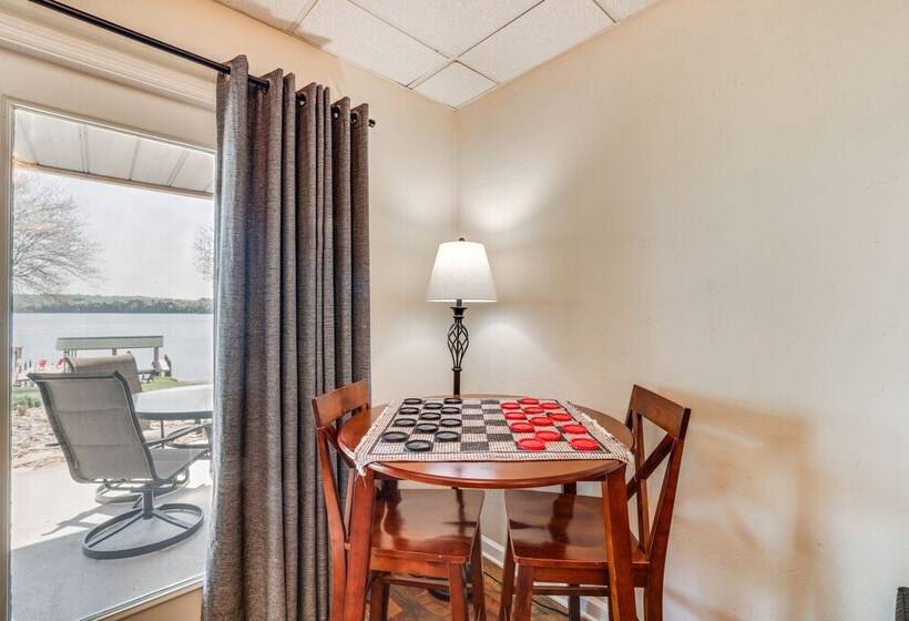 Watts Bar Lake Escape: Private Boat Dock + Ramp!