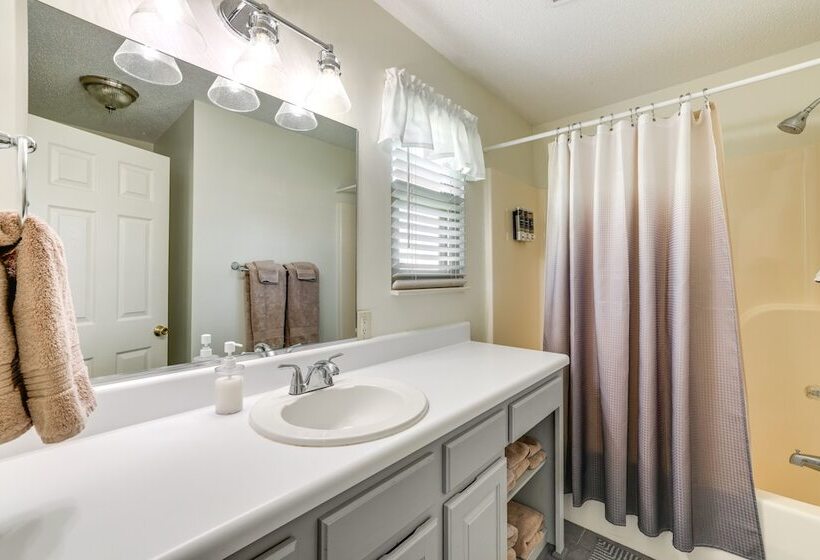 Watts Bar Lake Escape: Private Boat Dock + Ramp!