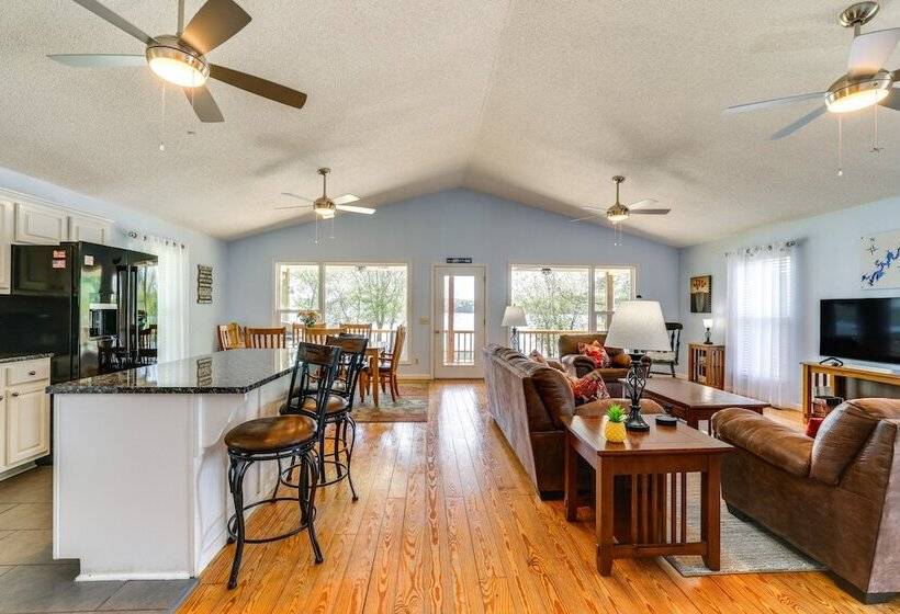 Watts Bar Lake Escape: Private Boat Dock + Ramp!