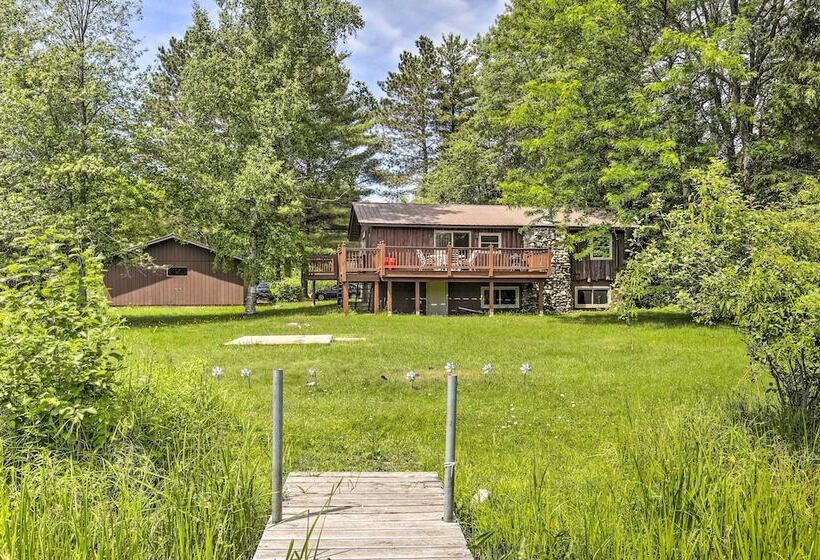 Lakefront Tomahawk Cabin W/ Boat Dock & Deck